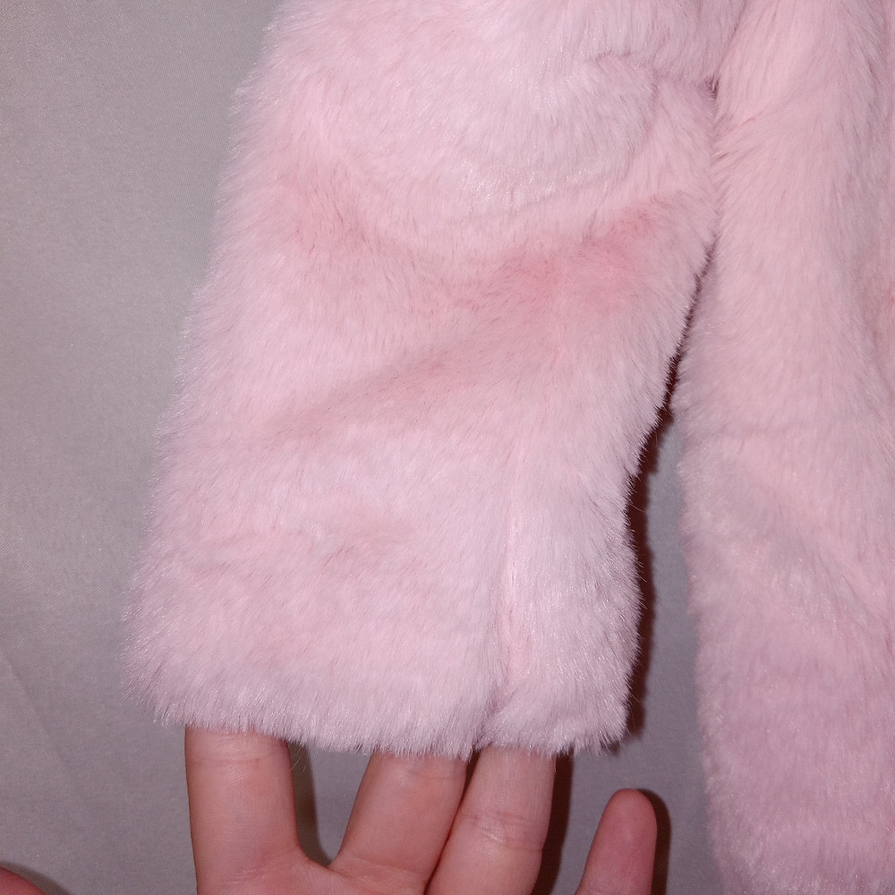 7 For All Mankind Pink Faux Fur Kids Jacket Size 18mo Cute Cozy Soft❤️ - Picture 4 of 10